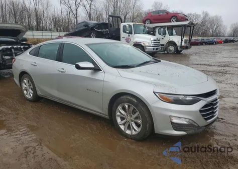 2019 Chevrolet Malibu Lt z USA, uszkodzony, nr VIN 1G1ZD5ST8KF226263